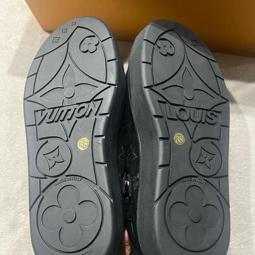 Louis Vuitton Black Sneakers